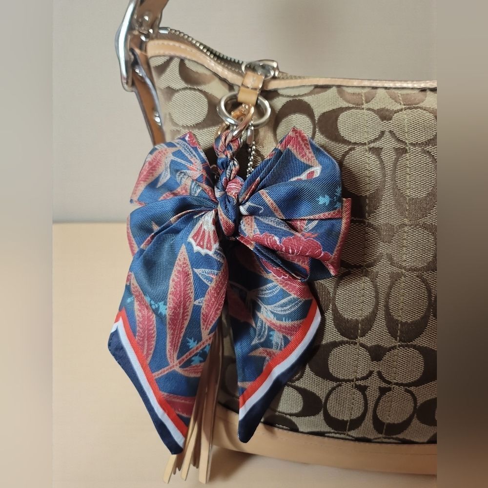 Floral Bow Bag/Key Charm - Multicolor - Picture 3 of 6